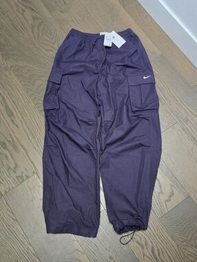 Nike Sportswear Oversized Woven Cargo Balloon Wide Leg Pants Dark Raisin Purple